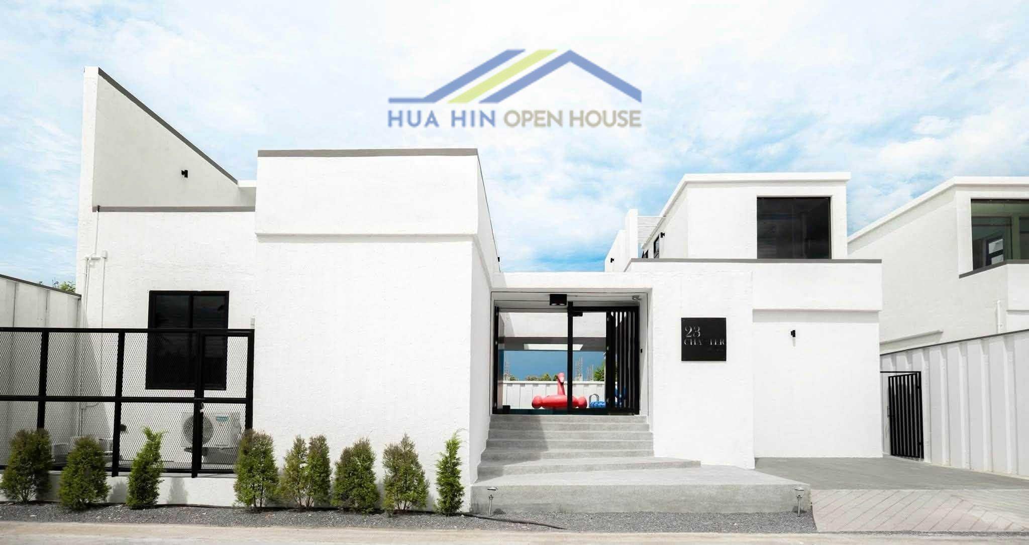 Family Pool Villa for rent with Mountain Views | Black Mountain
