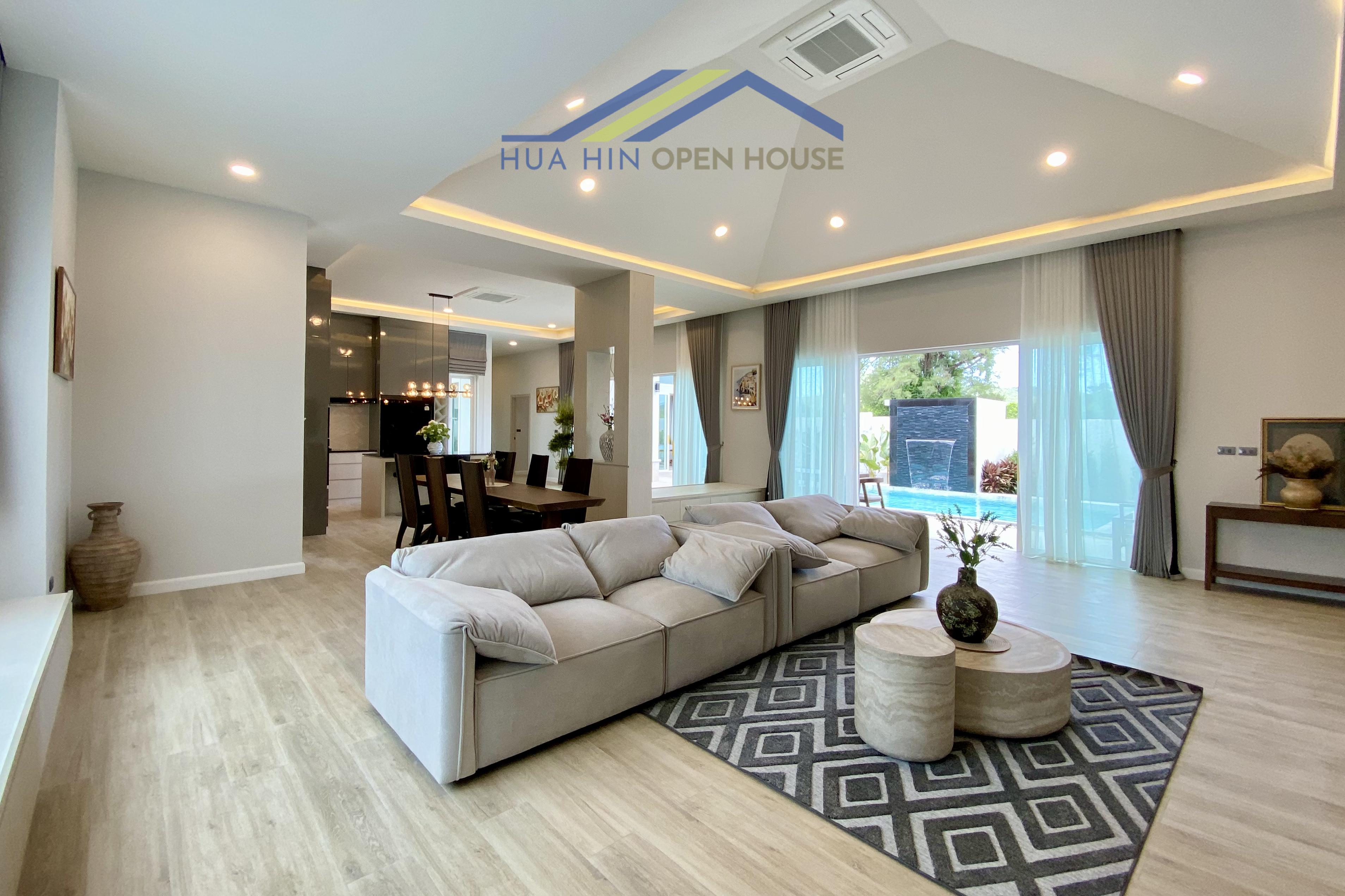 Mountain View Pool Villa with Large Living Area in Hua Hin