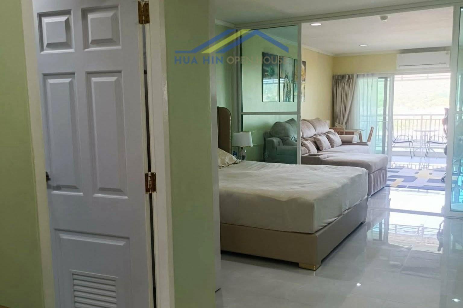 Top Floor 1-Bedroom Condo for Sale at Baan Klang Hua Hin