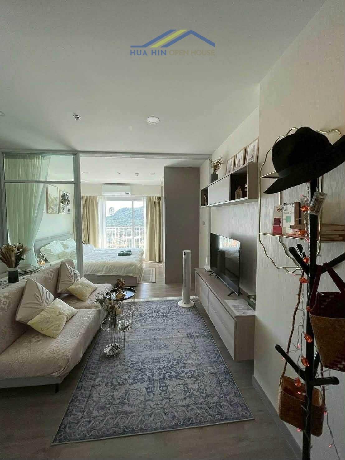 Supalai Blue Whale Hua Hin, 19th-Floor 1-Bedroom Condo For Rent
