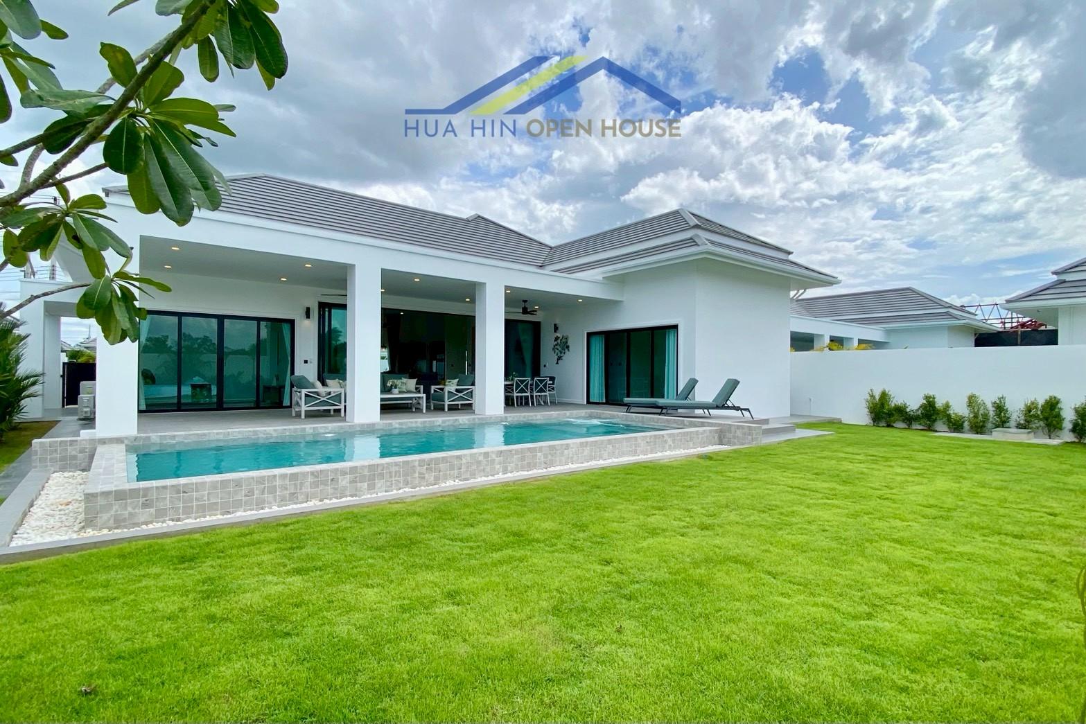 Modern Pool Villa with Open Mountain Views and Exceptional Outdoor Living