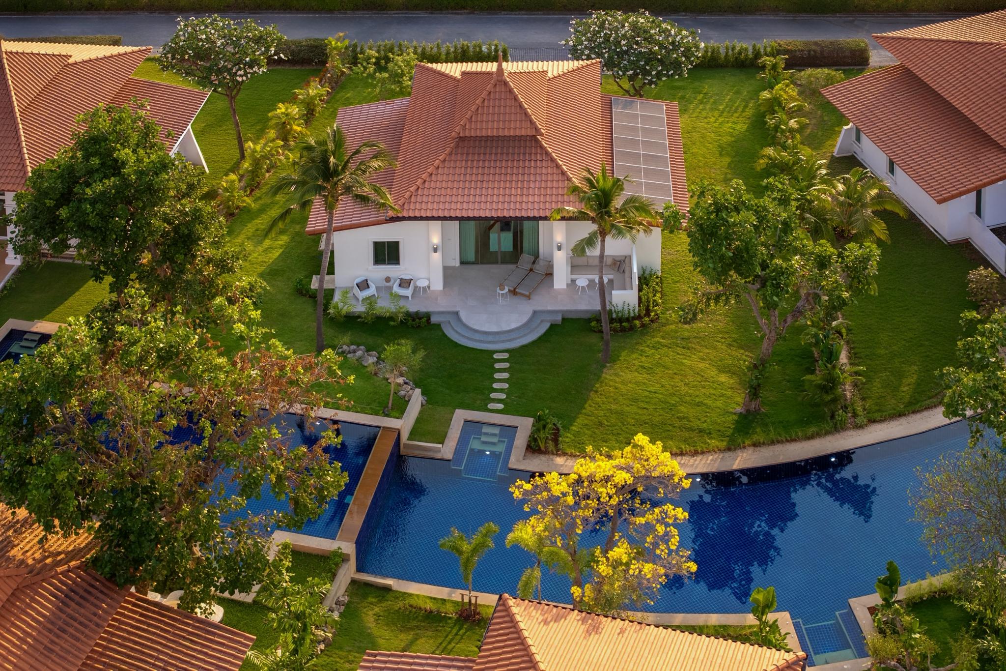 Contemporary Renovated 3-Bedroom Pool Villa in South Hua Hin