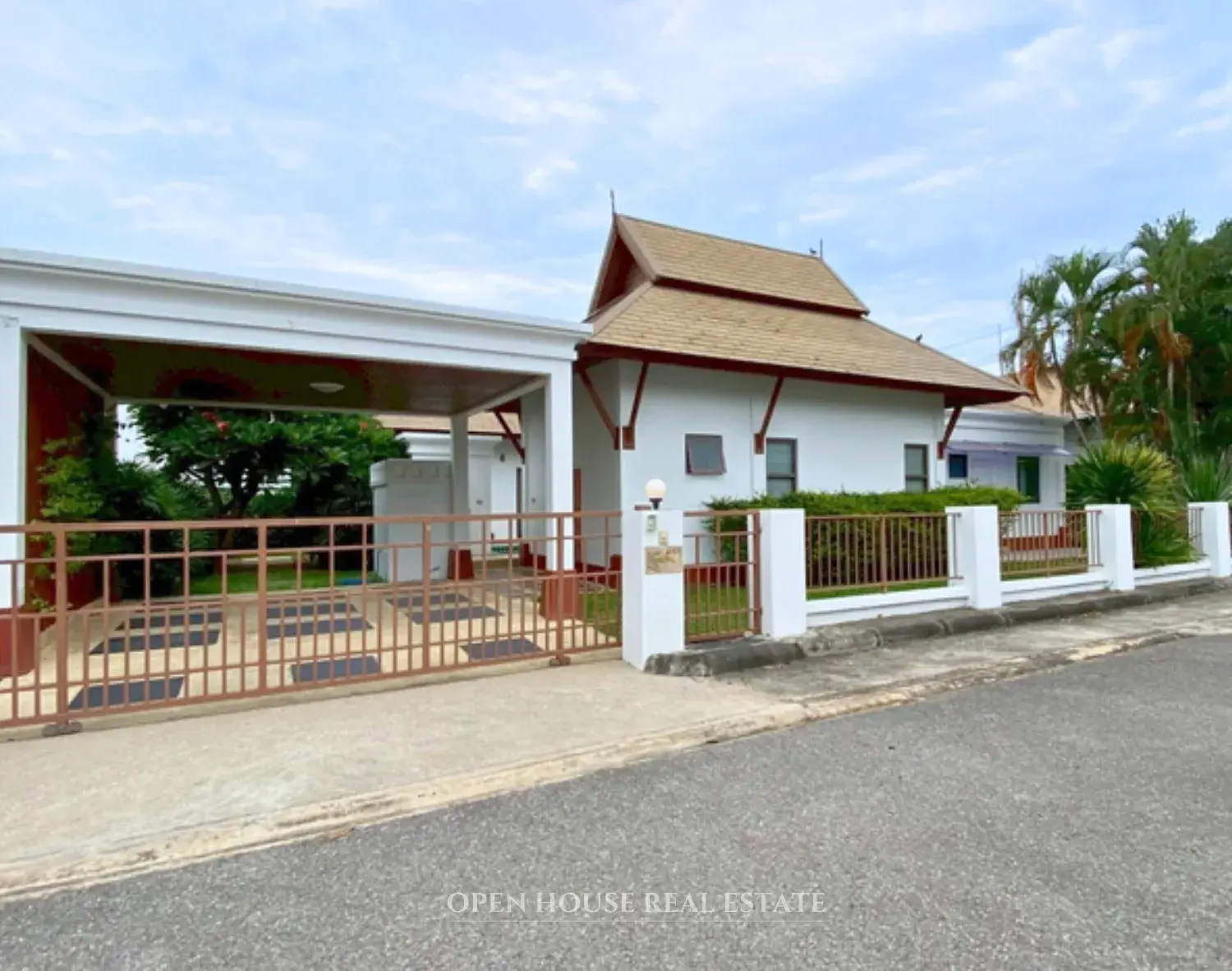 Pool Villa with Guest House for Sale & Rent in Hin Lek Fai | 5 Minutes from Hua Hin City