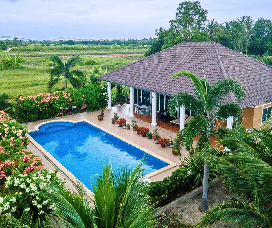 For Sale: Spacious Pool Villa with Guest House on 3-Rai Plot near Hua Hin Soi 70