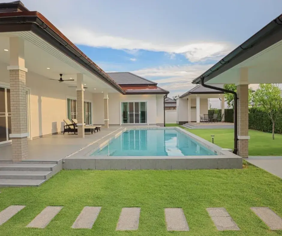 For Sale: Spacious 3-Bedroom Villa on a Large Plot in Hin Lek Fai, Hua Hin Soi 70