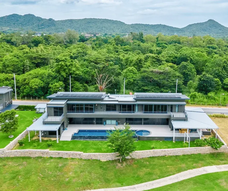 For Sale: 2-Story 5-Bed Villa with Panoramic Mountain & Golf Course Views at Black Mountain, Hua Hin.
