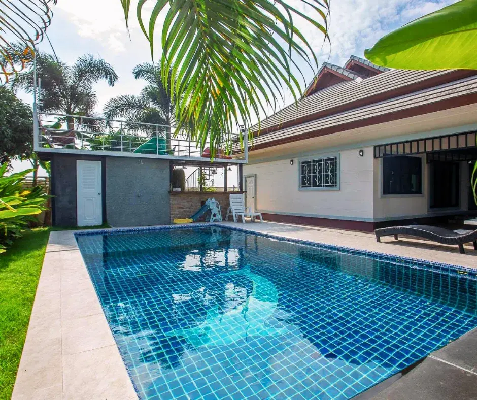 For Sale: 3-Bedroom Pool Villa with Rooftop and Mountain Views in Hua Hin city.