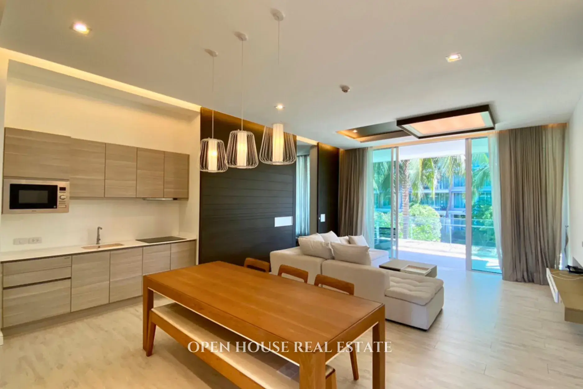 Beachside 2-Bedroom Condo with green View at Ocas Hua Hin