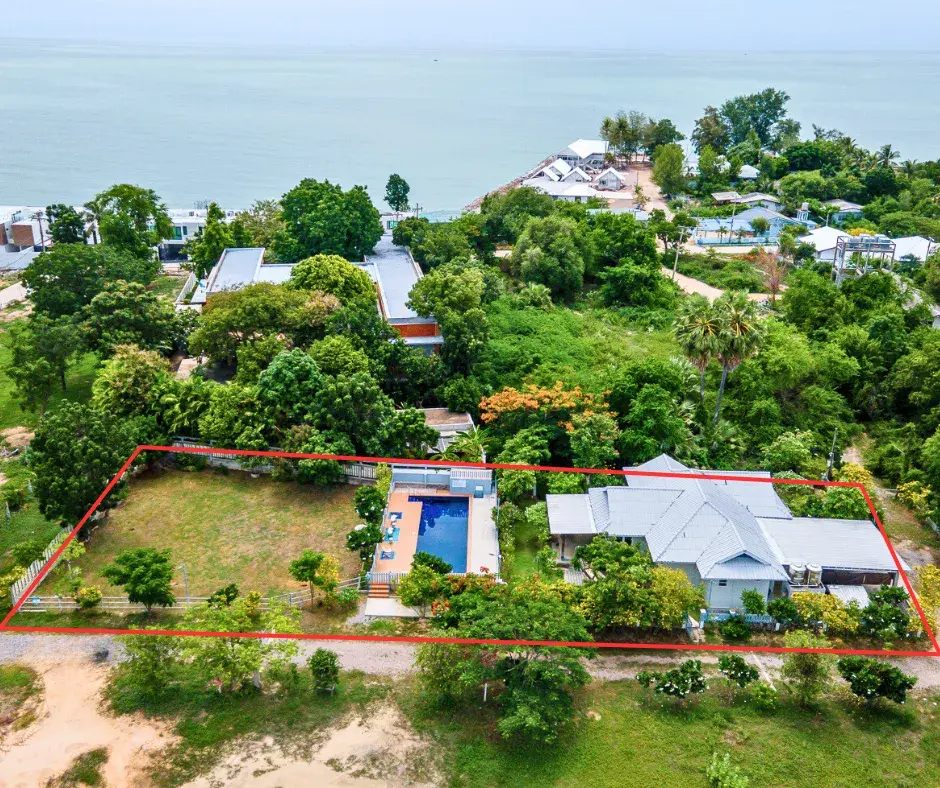 For Sale: 3-Bedroom Vacation Pool Villa with Extra Land near Cha-Am Beach