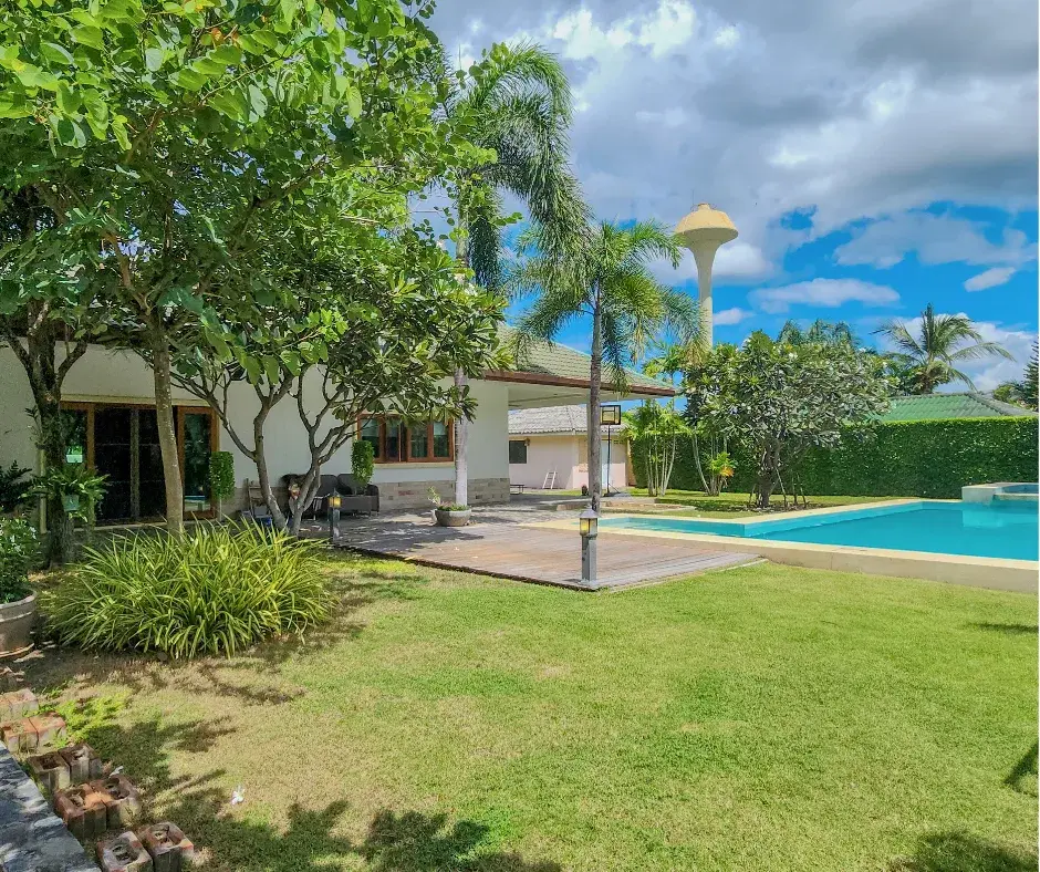 Coconut Garden 1: 3-Bedroom Home with a Large Swimming Pool and Garden for Sale in Hua Hin, Soi 70.