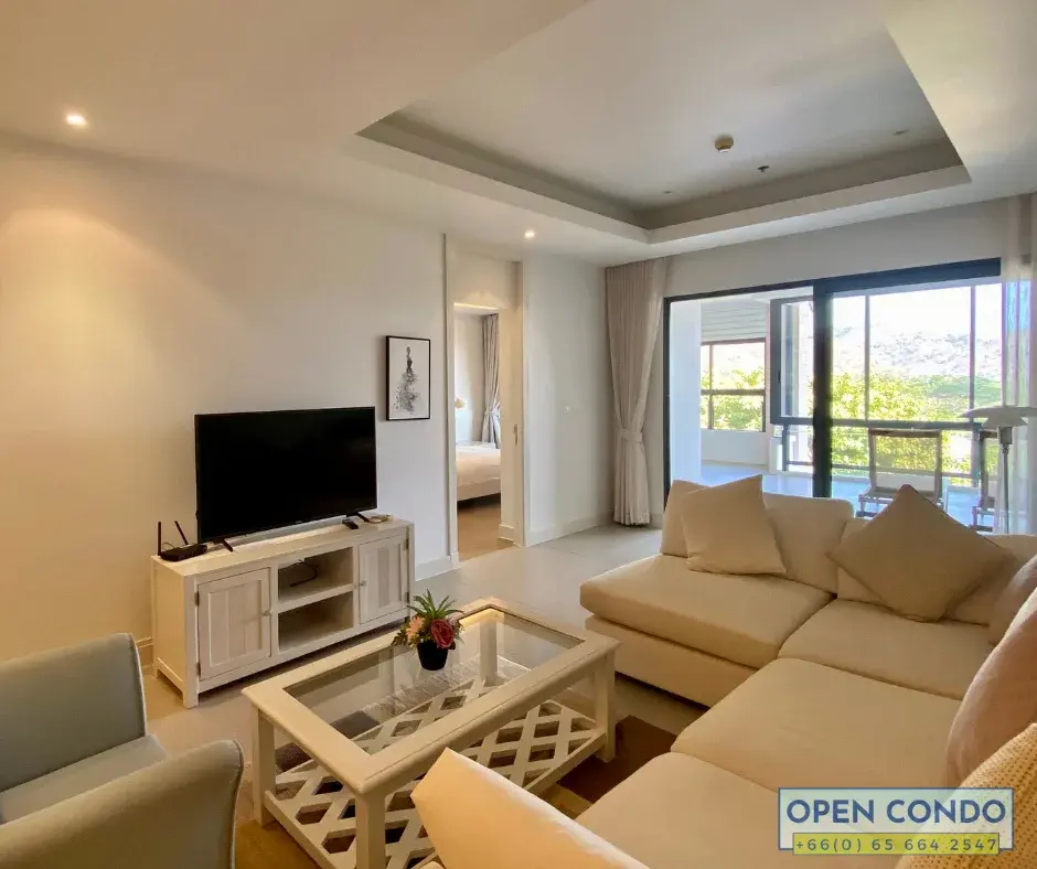 Black Mountain North Condominium: 2 bedrooms with a nice view of the mountains and golf course.