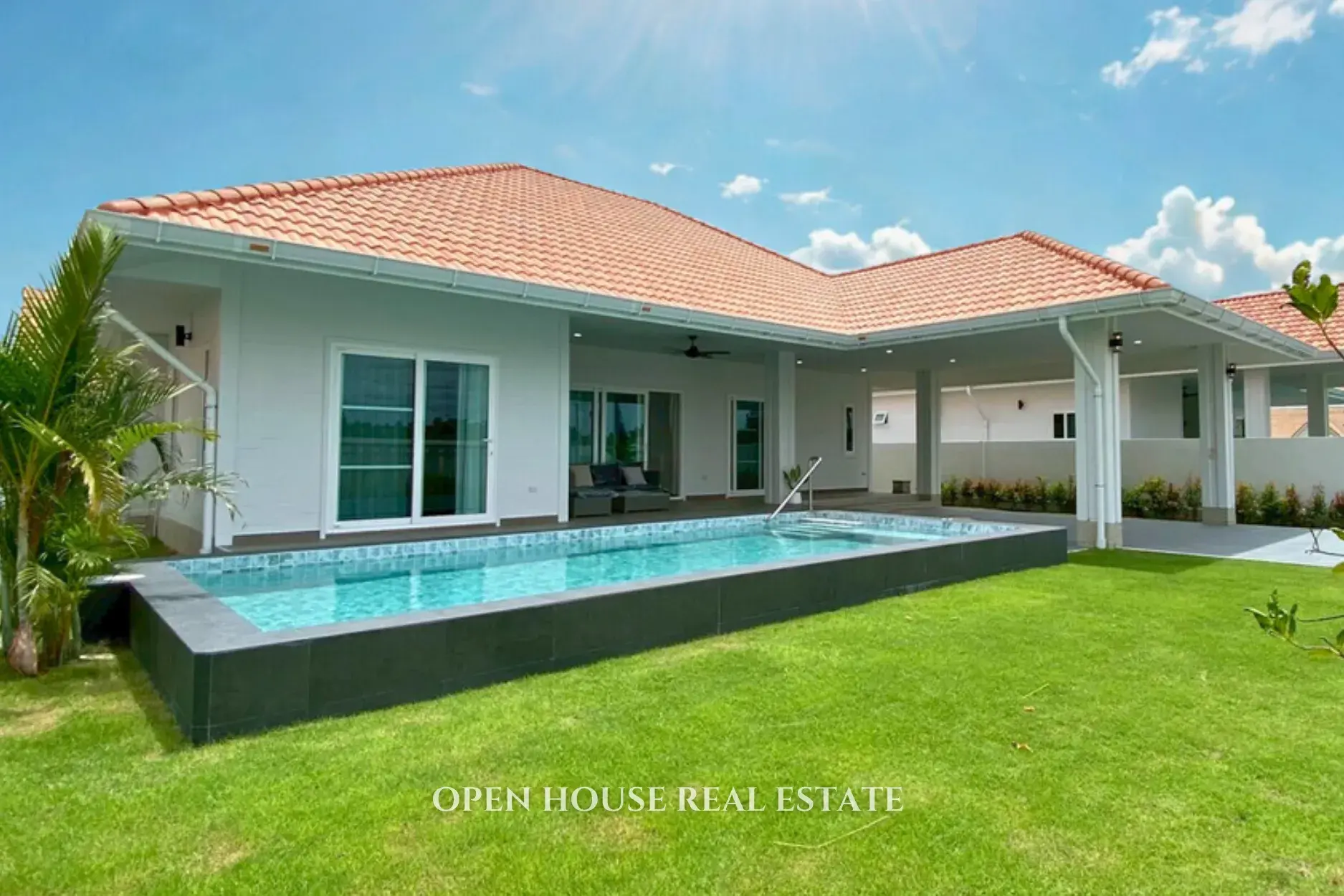 Newly Built 3-Bedroom Villa with Saltwater Pool for Sale in Hua Hin Centre
