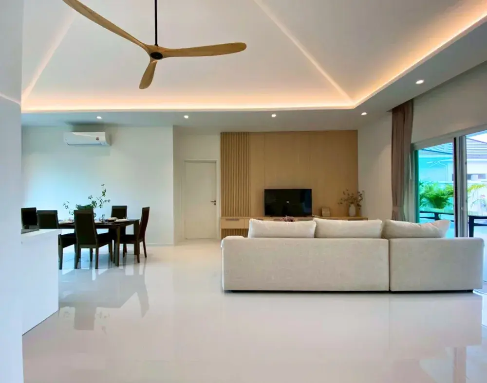 Modern 3-Bedroom Pool Villa on Expansive Land – Hua Hin Soi 112