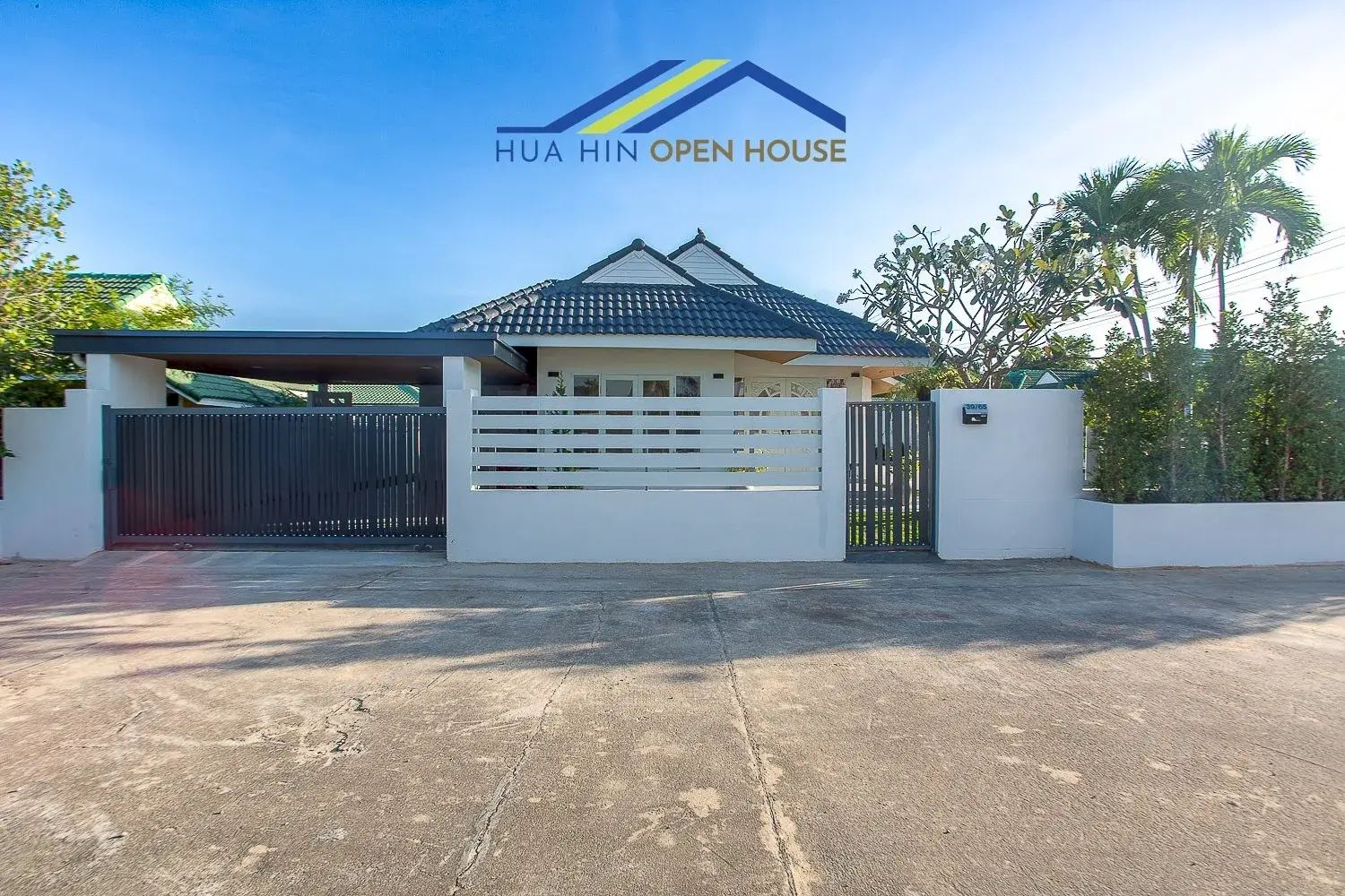 Newly Renovated 3-Bedroom House for Sale Near Bluport, Hua Hin Soi 102