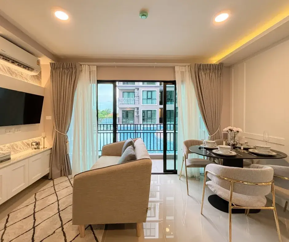 For Sale: Brand New 2-Bedroom Condo with Pool View in Central Hua Hin 94