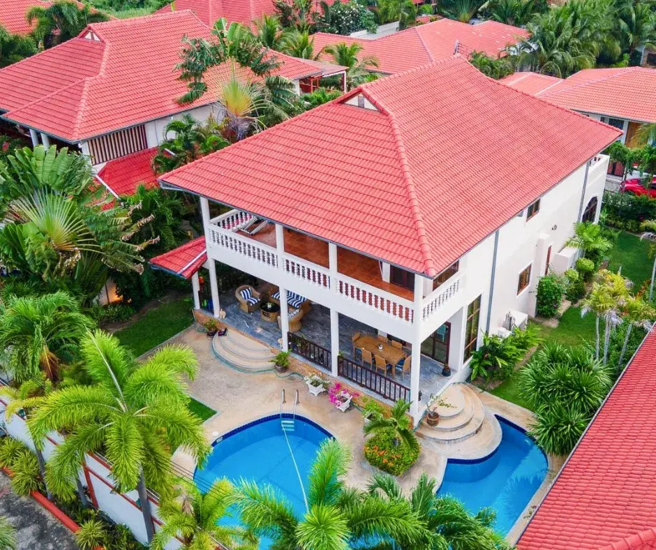 For Sale: Charming 4-Bedroom, 2-Story Pool Villa near downtown Hua Hin