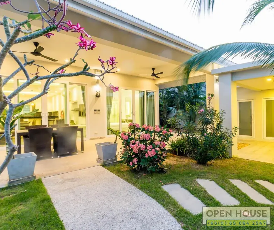 Baan Phu Thara Hua Hin: 3 beds for sale, new build with a nice interior.